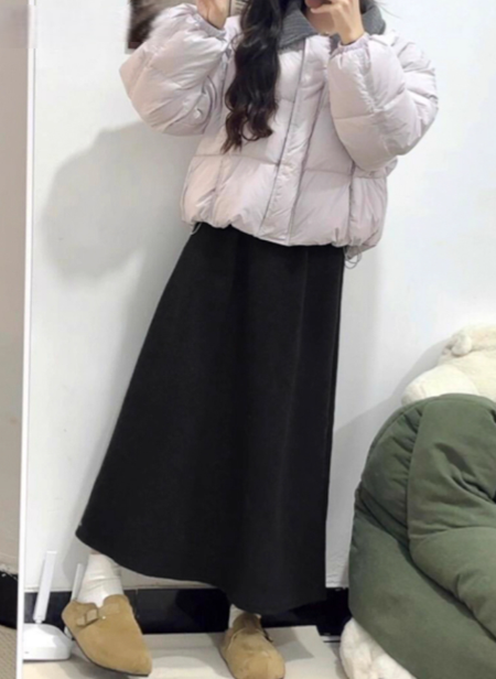 極簡黑顯瘦傘裙